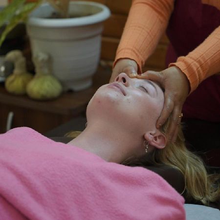 Panchakarma Retreat - Earth Roots Ayurveda Villa Rishikesh Bagian luar foto